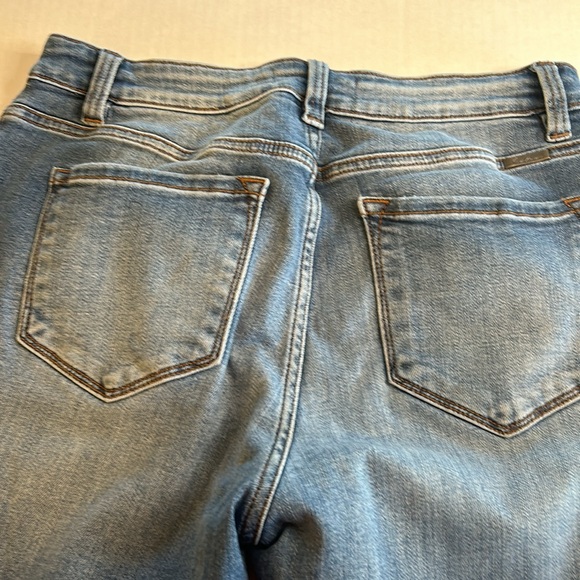 Kancan High Rise Distressed 5 Button Closure Whiskered Denim Jeans. Size 15/31 - Picture 7 of 14